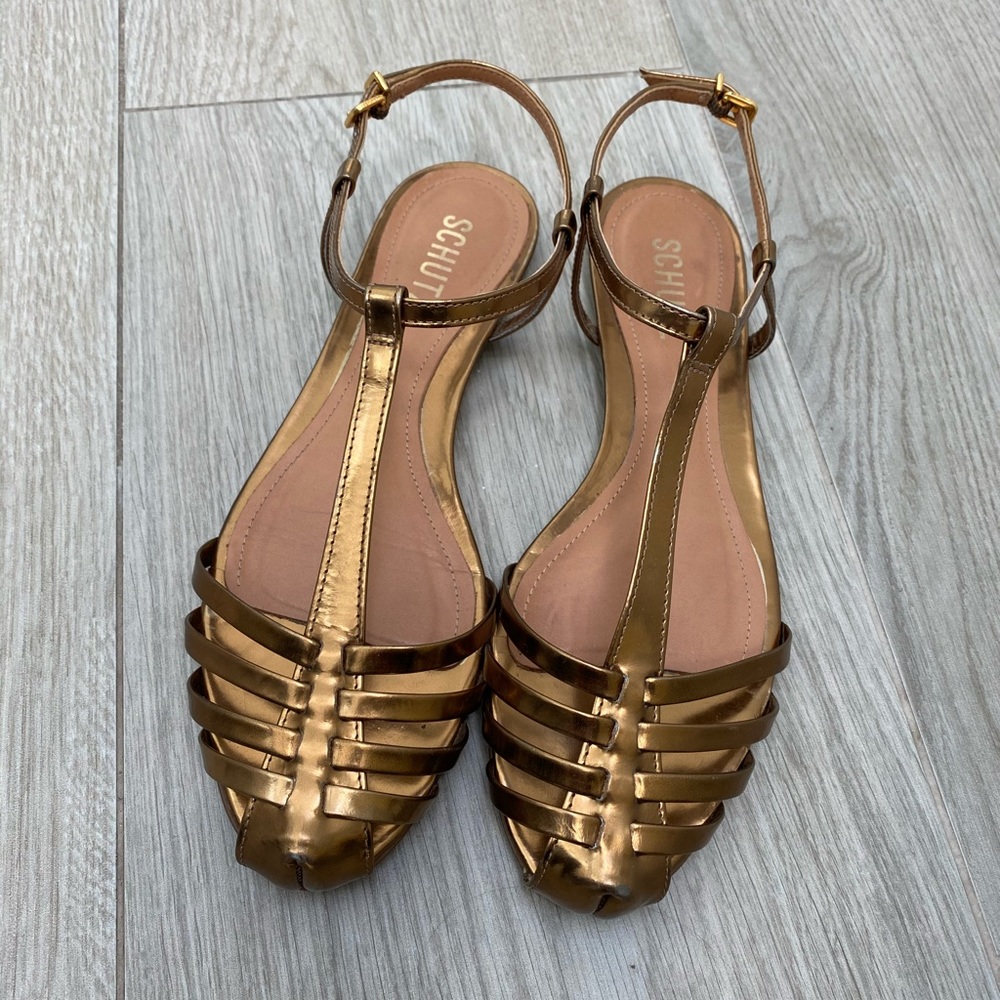 Bronze flat sandals